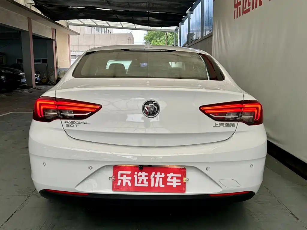 Buick Regal — фото 3