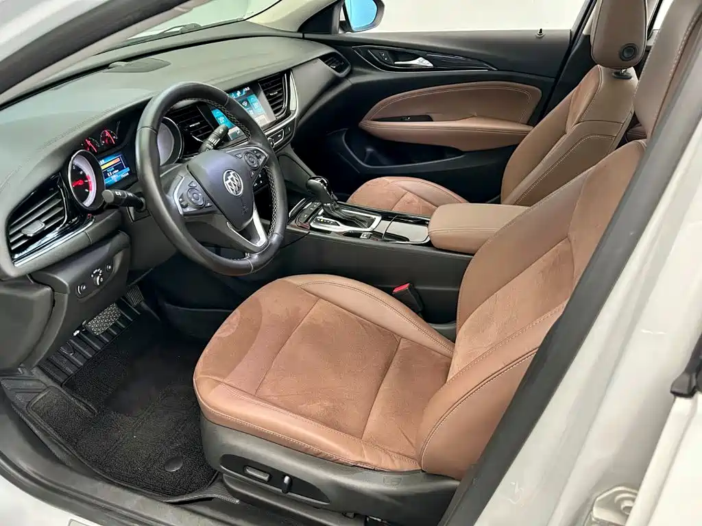 Buick Regal — фото 5