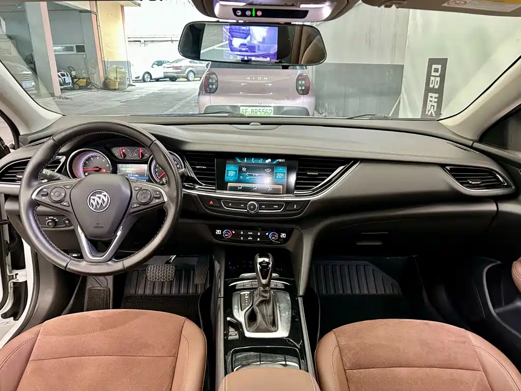 Buick Regal — фото 7