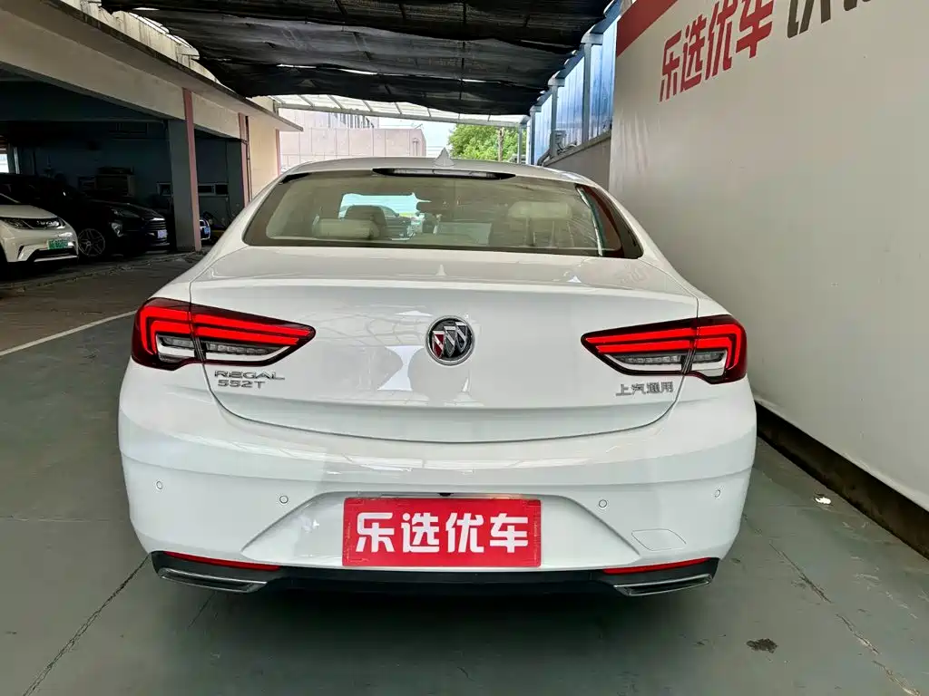 Buick Regal — фото 5