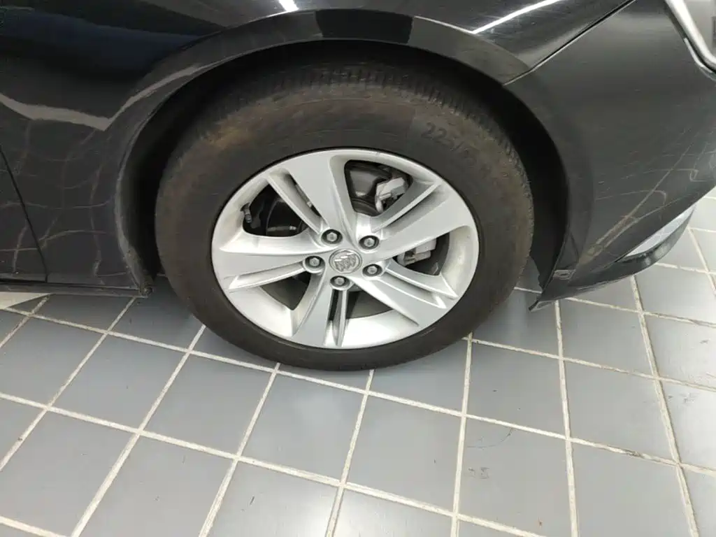 Buick Regal — фото 11