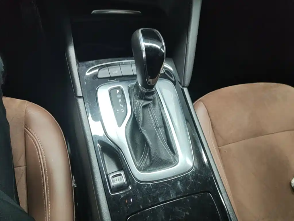 Buick Regal — фото 18