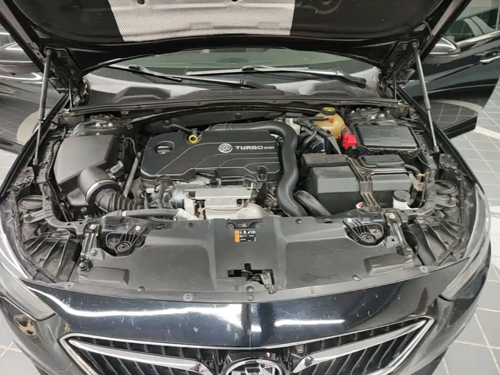 Buick Regal — фото 24