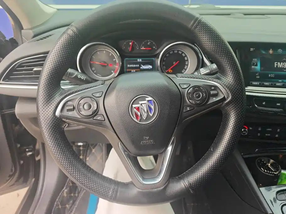 Buick Regal — фото 15