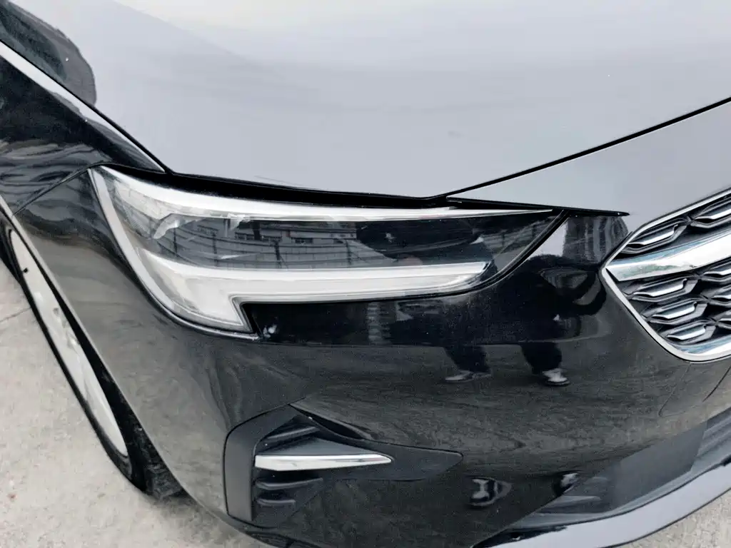 Buick Regal — фото 9