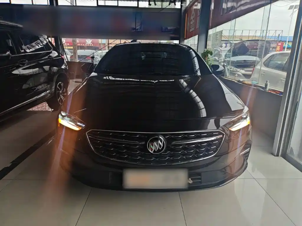 Buick Regal — фото 2