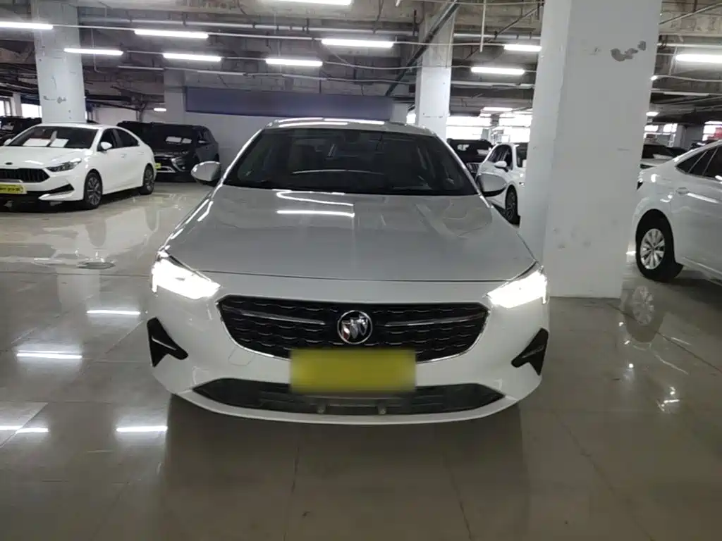 Buick Regal — фото 2