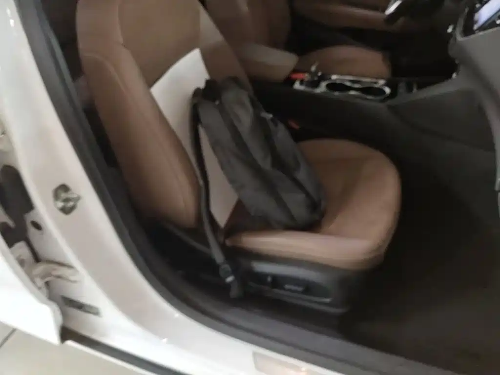 Buick Regal — фото 24