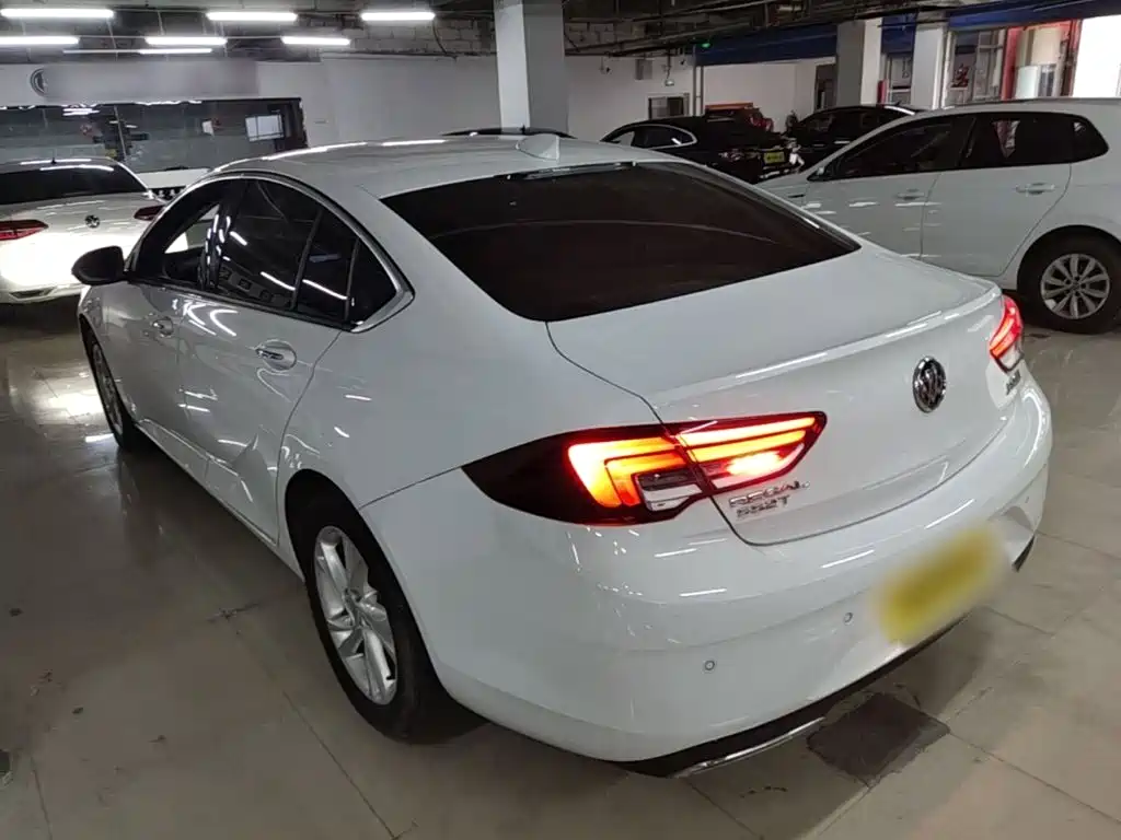 Buick Regal — фото 4