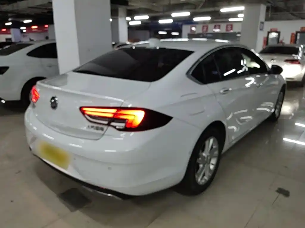 Buick Regal — фото 6