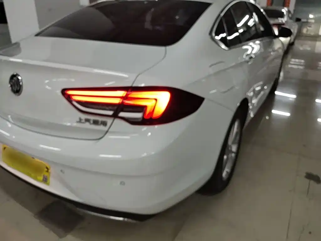 Buick Regal — фото 7