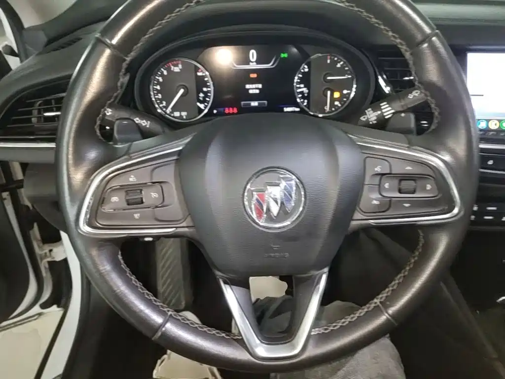 Buick Regal — фото 10