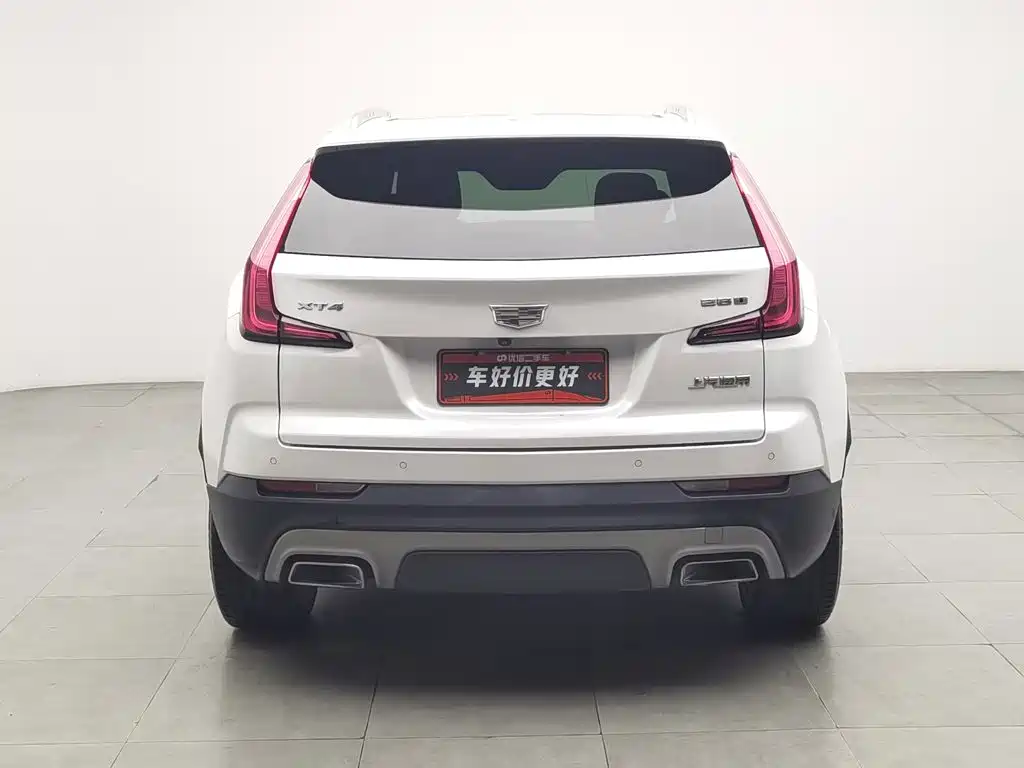 Cadillac XT4 — фото 4