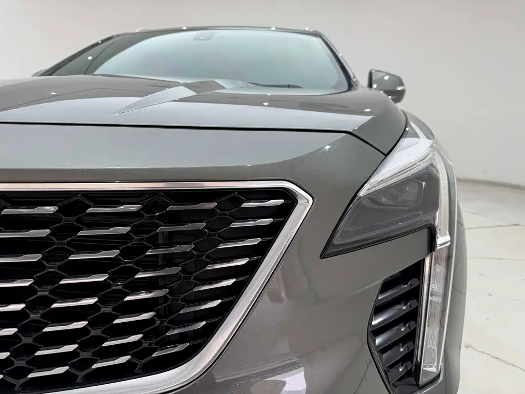 Cadillac XT4 — фото 9
