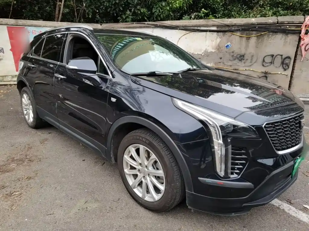 Cadillac XT4 — фото 3