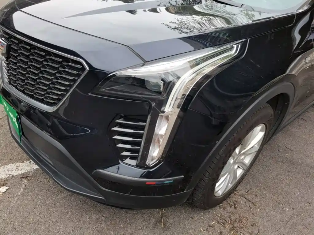 Cadillac XT4 — фото 23