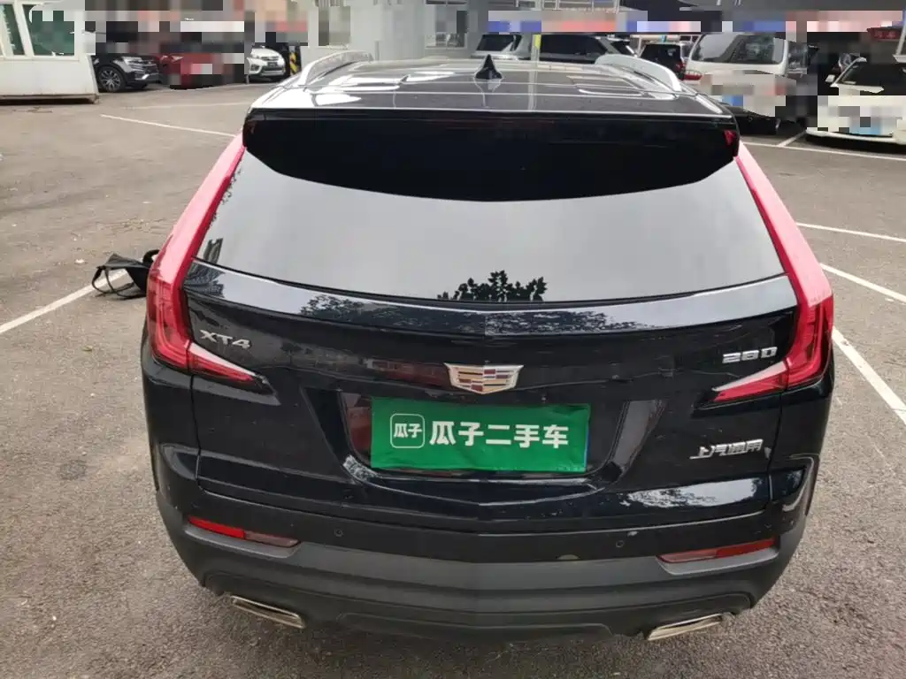 Cadillac XT4 — фото 5