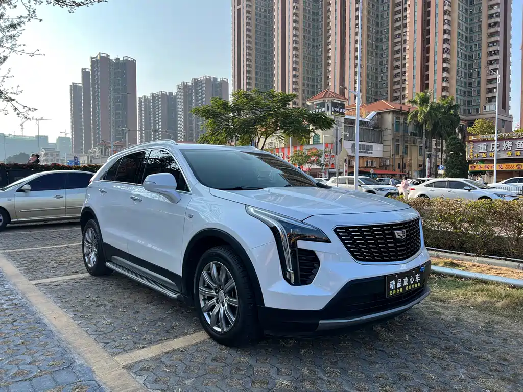 Cadillac XT4 — фото 3