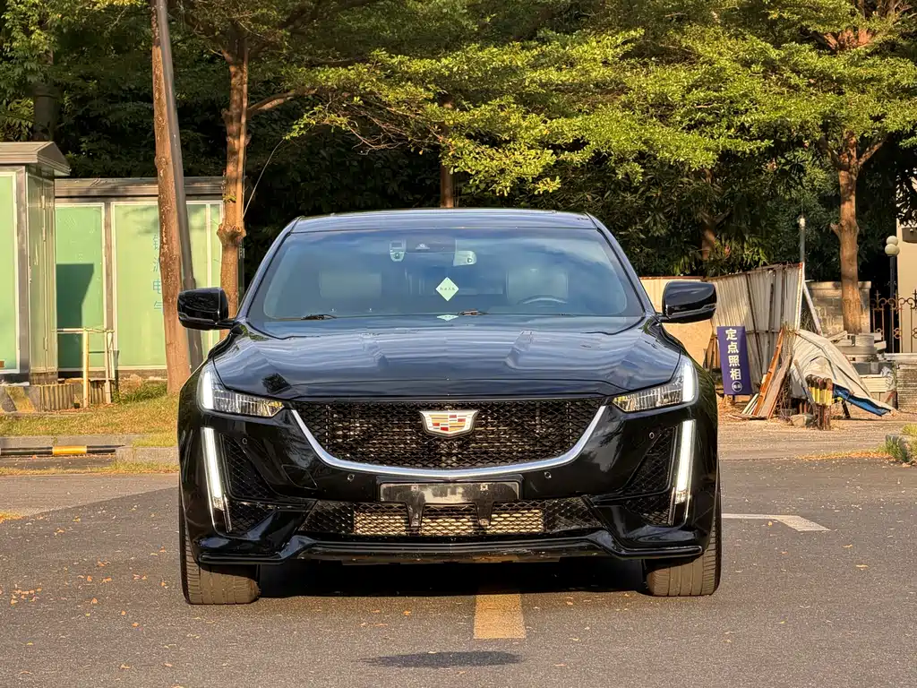 Cadillac CT5 — фото 3