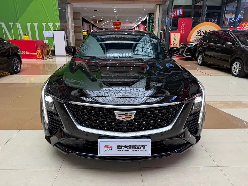 Cadillac CT5 — фото 2