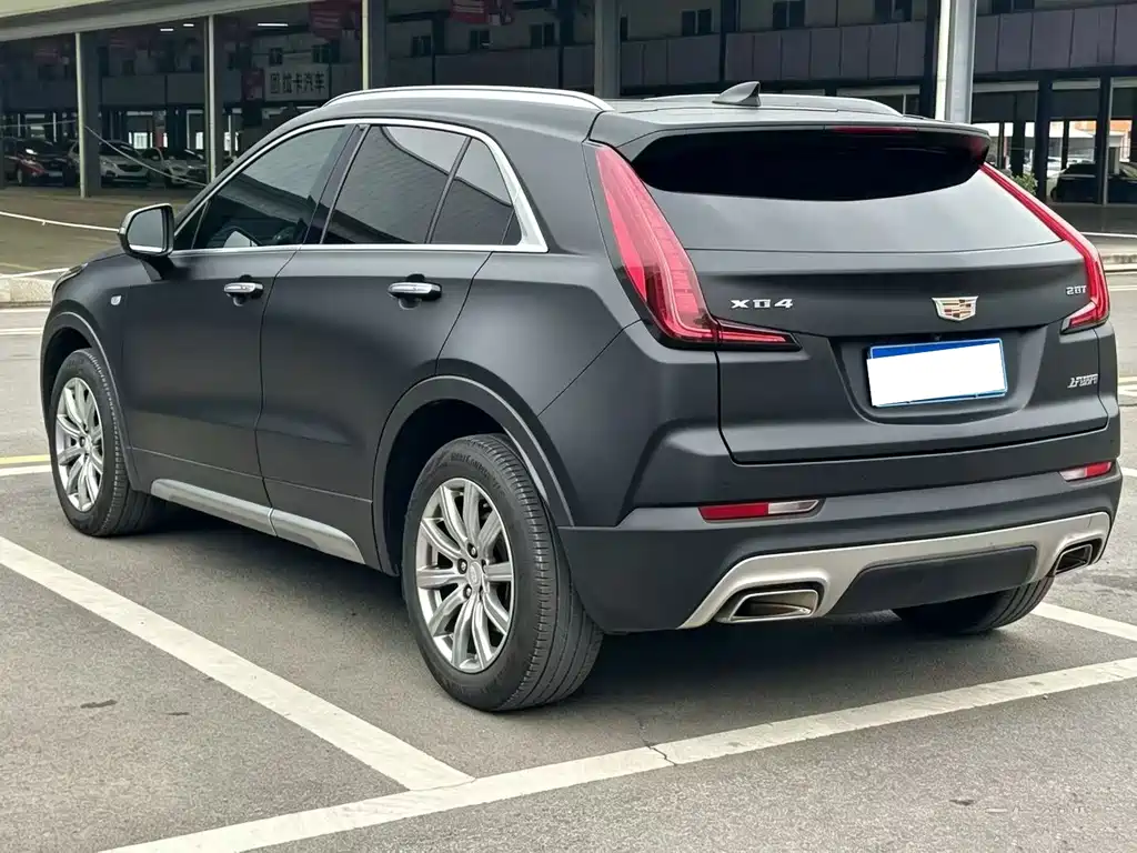 Cadillac XT4 — фото 7