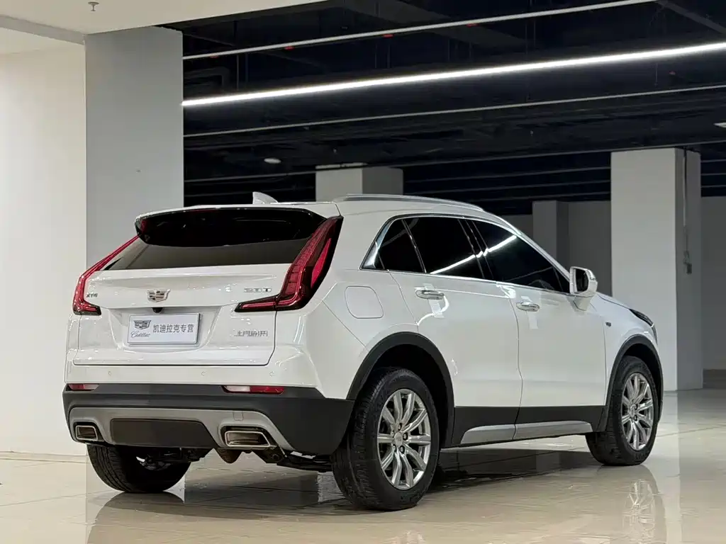 Cadillac XT4 — фото 4