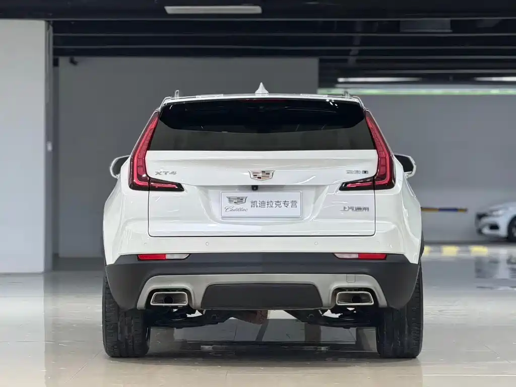 Cadillac XT4 — фото 5