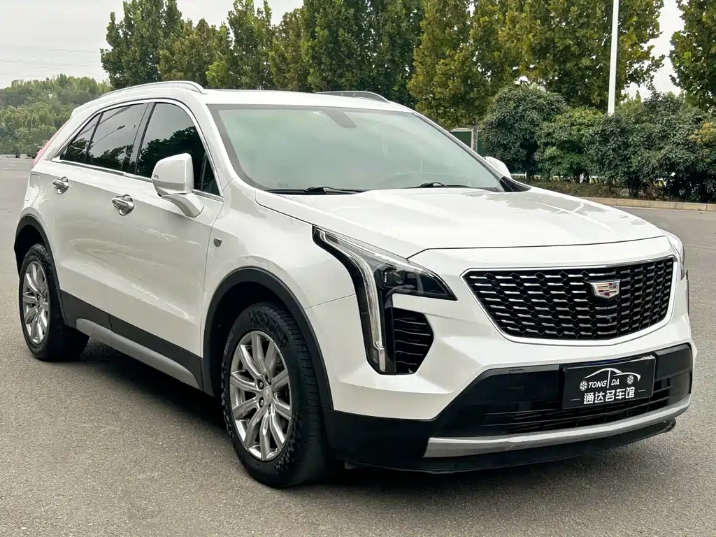 Cadillac XT4 — фото 3