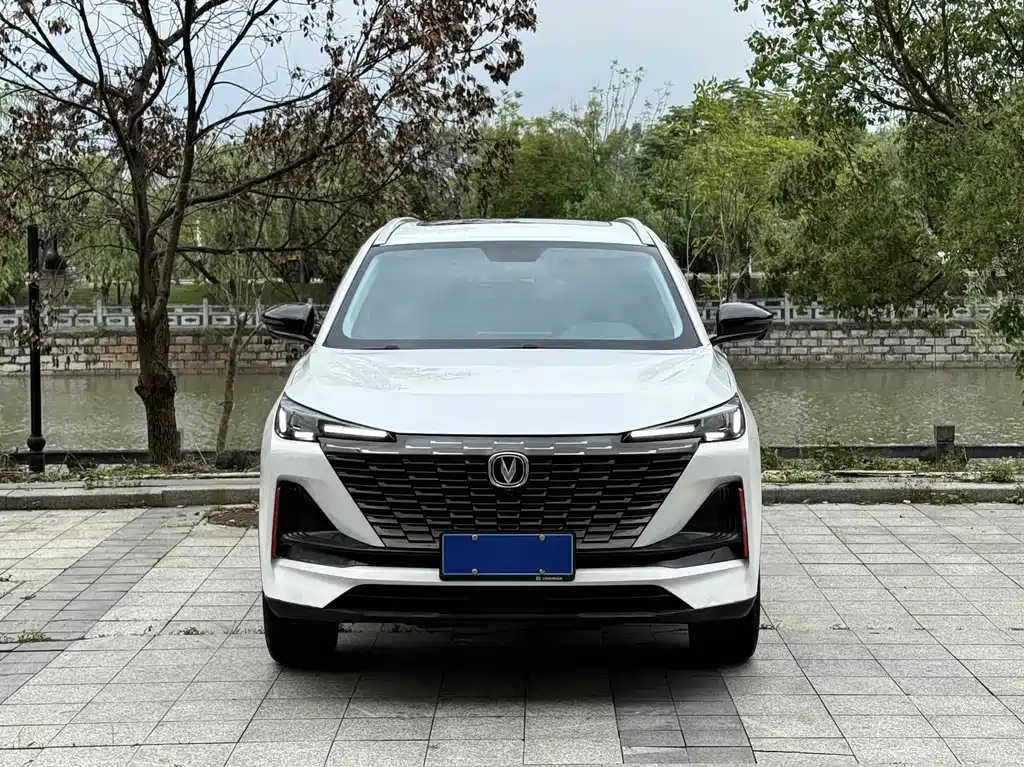 Changan CS55PLUS — фото 2