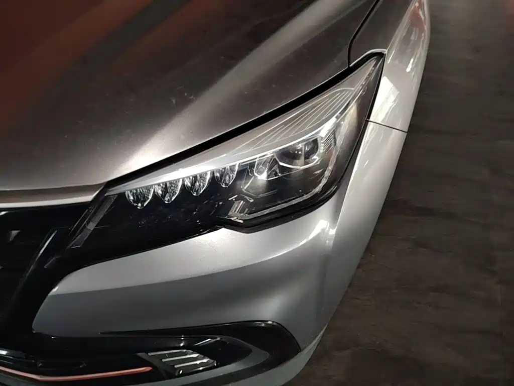 Changan CS85 COUPE — фото 23