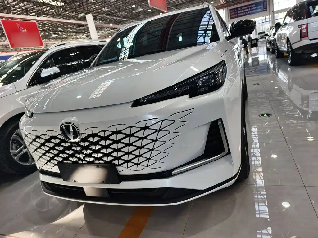 Changan CS55PLUS — фото 6