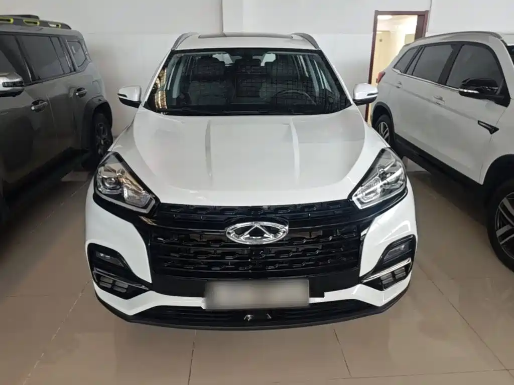 Chery Tiggo 8 — фото 2