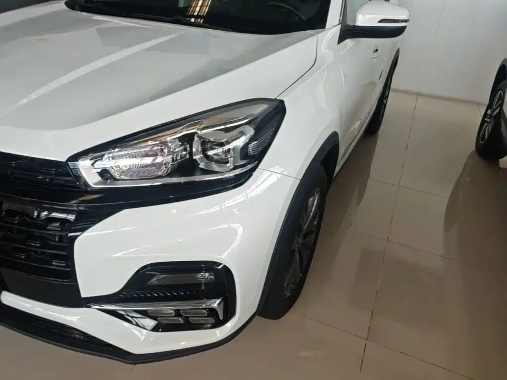 Chery Tiggo 8 — фото 23