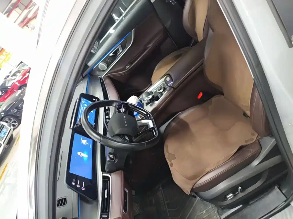 Chery Tiggo 8 PRO — фото 14