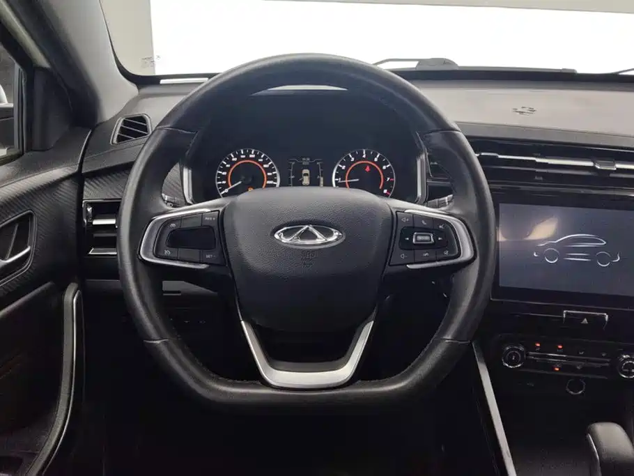 Chery Tiggo 3x — фото 15