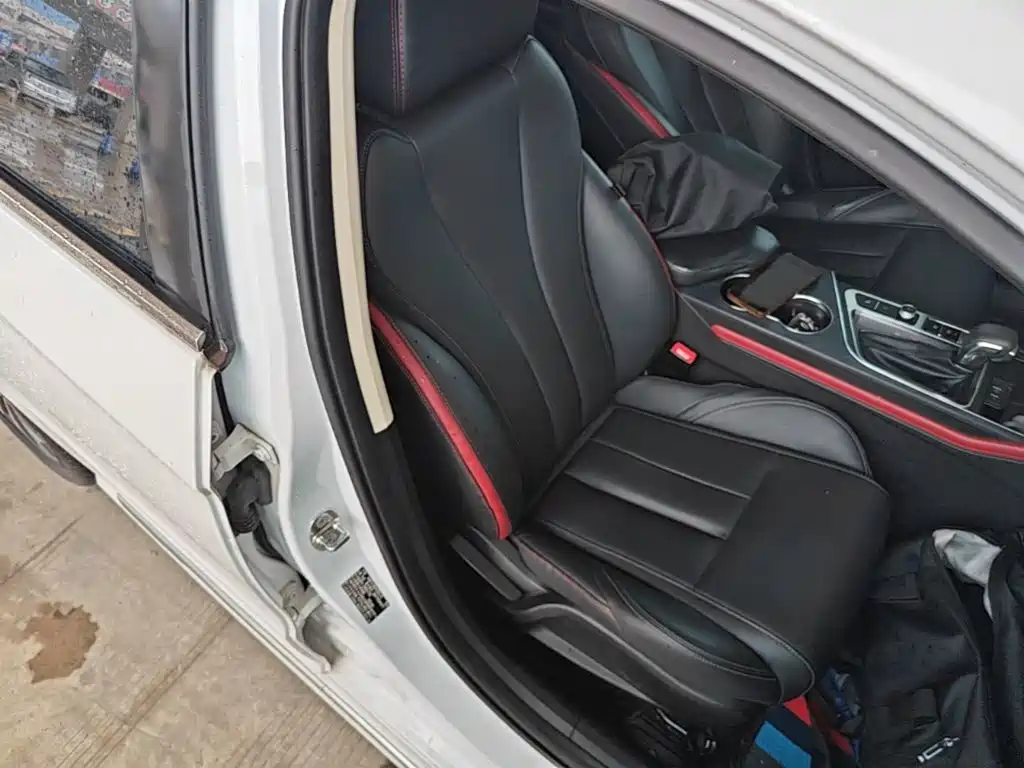 Chery Arrizo 5 PLUS — фото 24