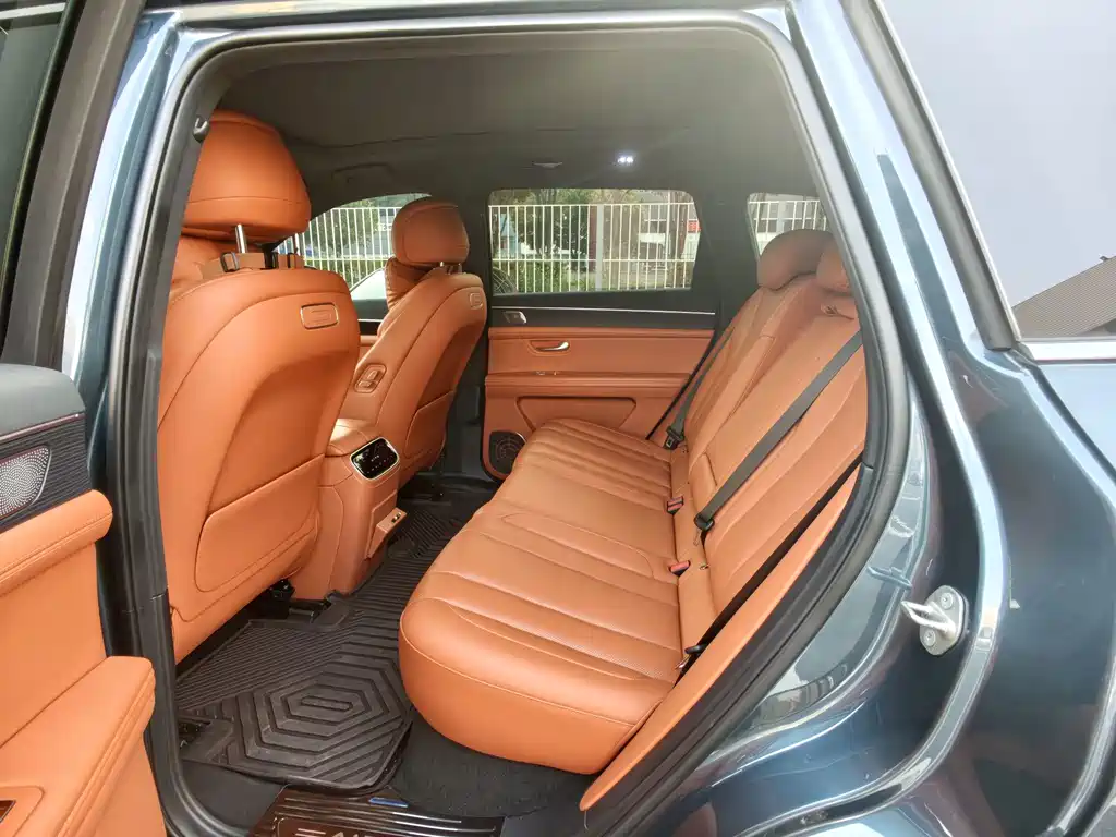 AITO AITO M7 — фото 11