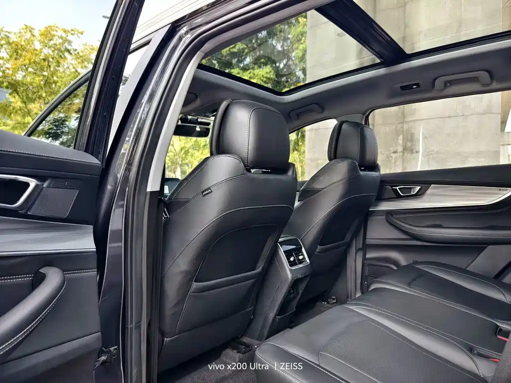 Chery Tiggo 8 PLUS — фото 5