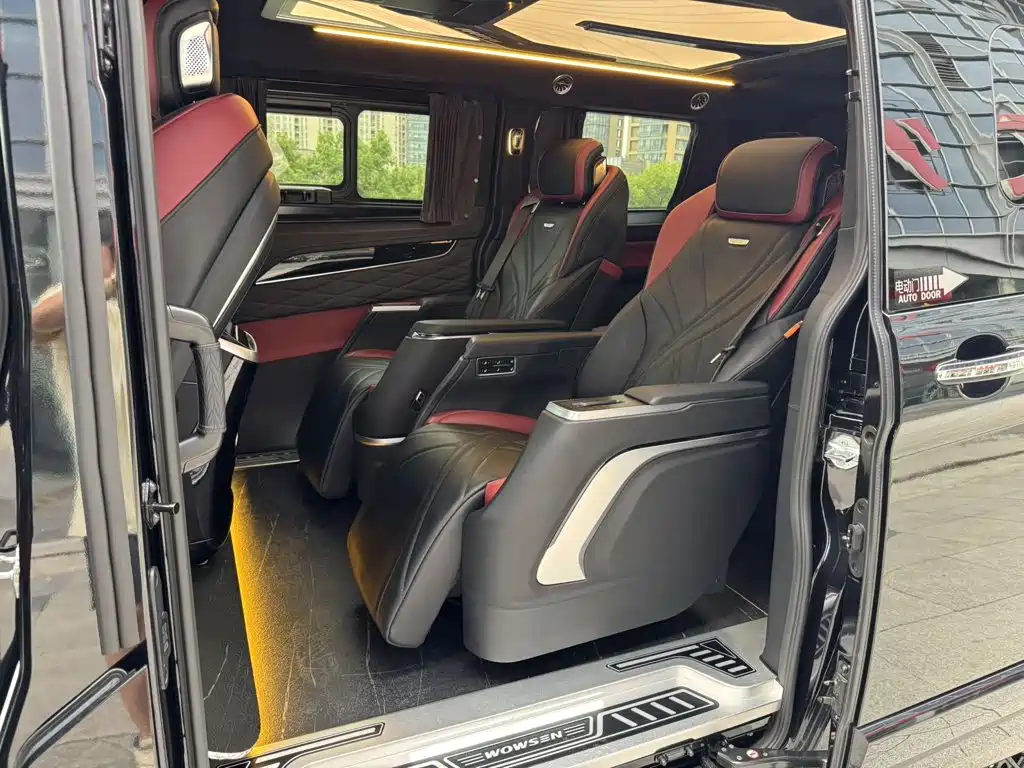 Ford Tourneo — фото 7