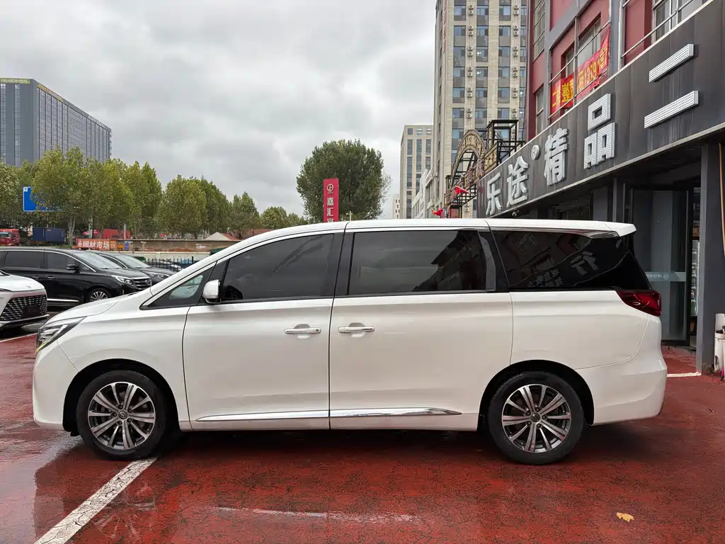 GAC Motor Trumpchi M8 — фото 3