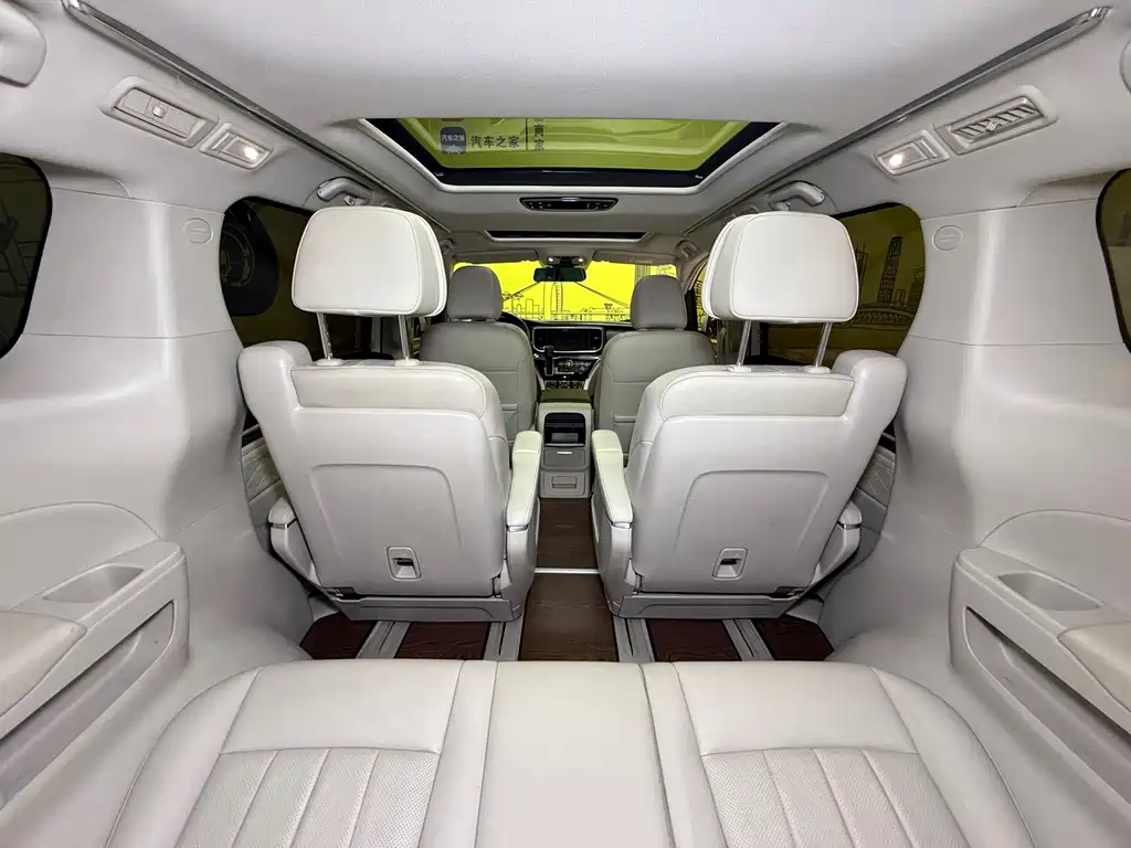 GAC Motor Trumpchi M8 — фото 23