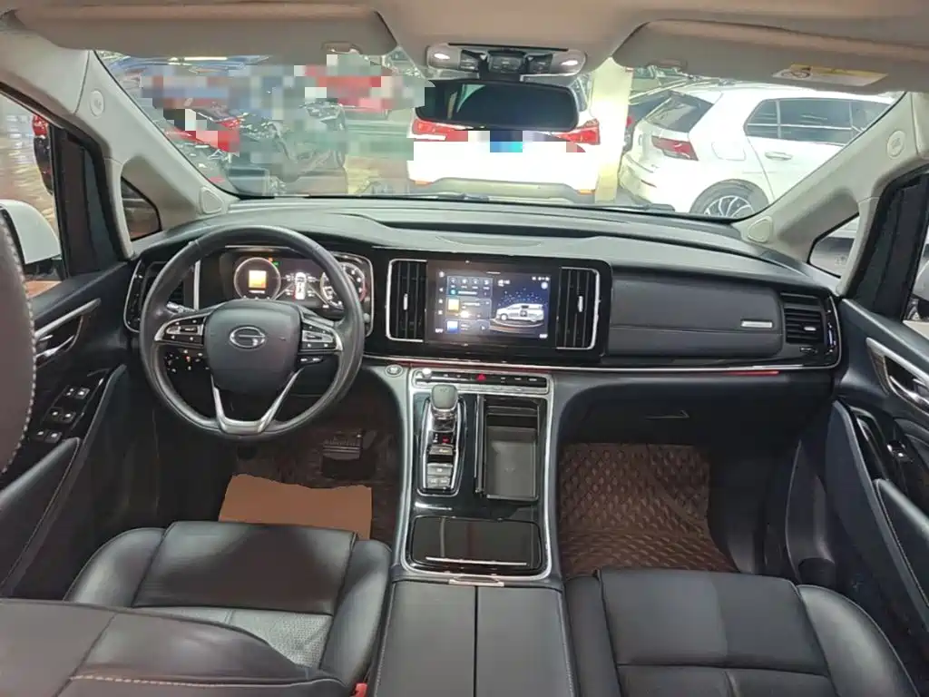 GAC Motor Trumpchi M8 — фото 9
