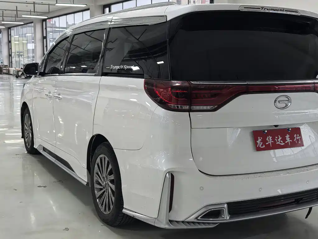 GAC Motor Trumpchi M8 — фото 10