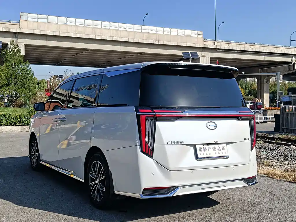 GAC Motor Trumpchi M8 — фото 9