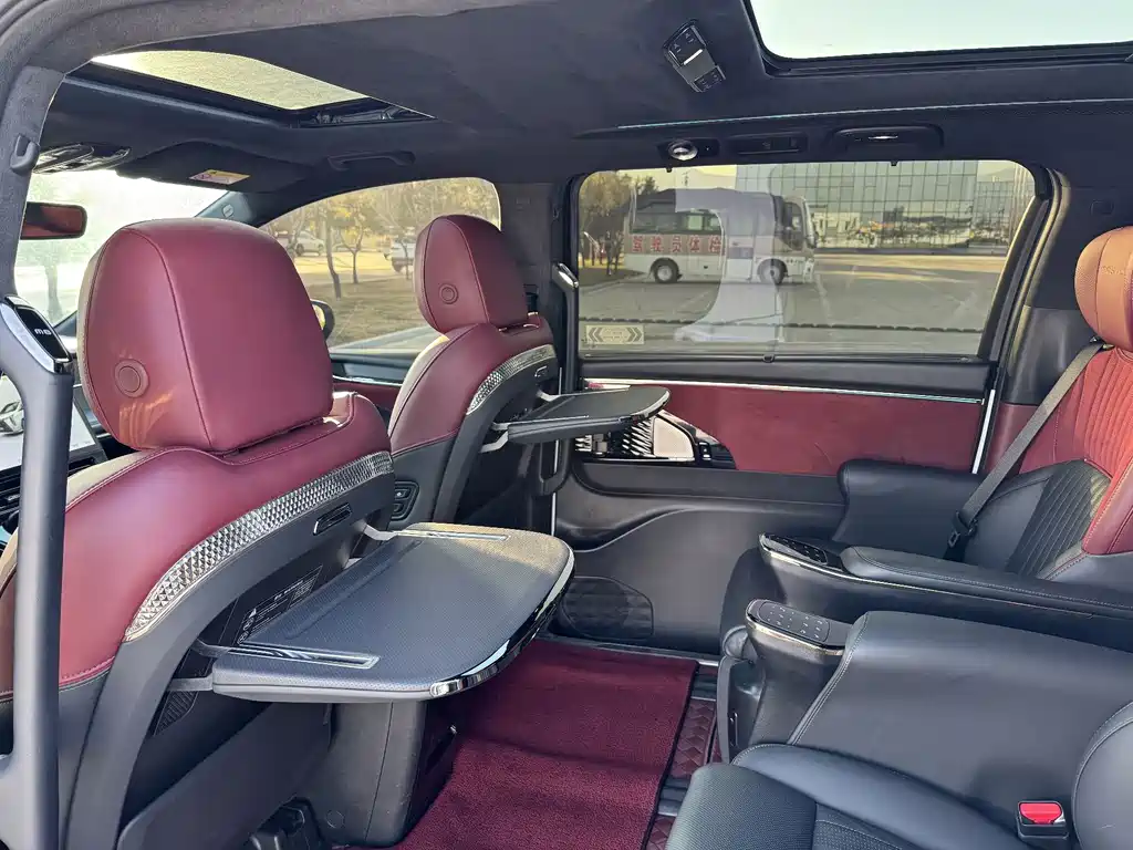 GAC Motor Trumpchi M8 — фото 11