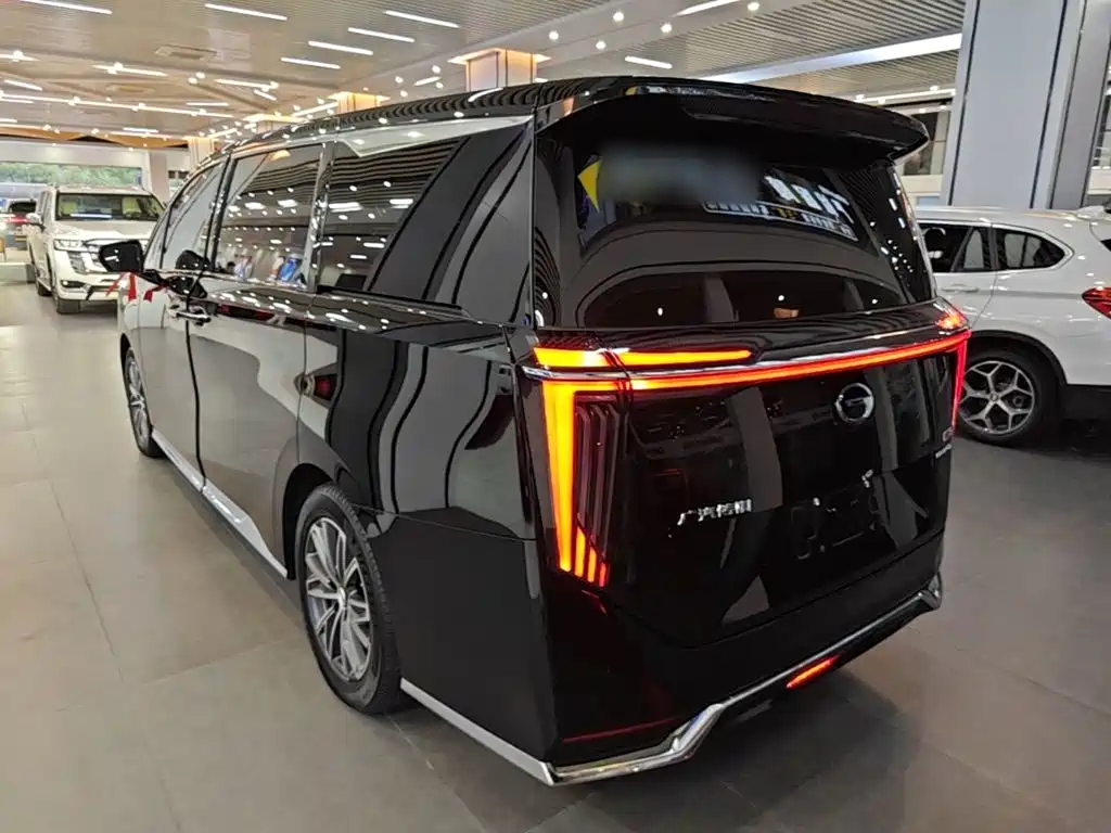 GAC Motor Trumpchi M8 — фото 4