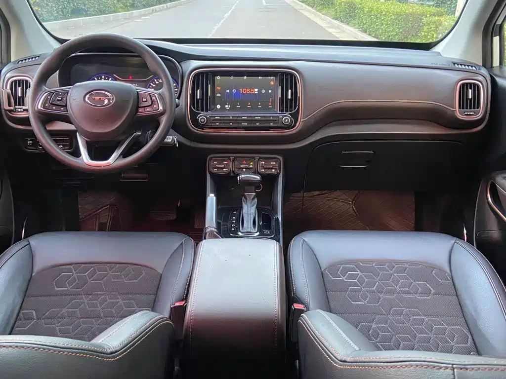 GAC Motor Trumpchi GS3 — фото 10