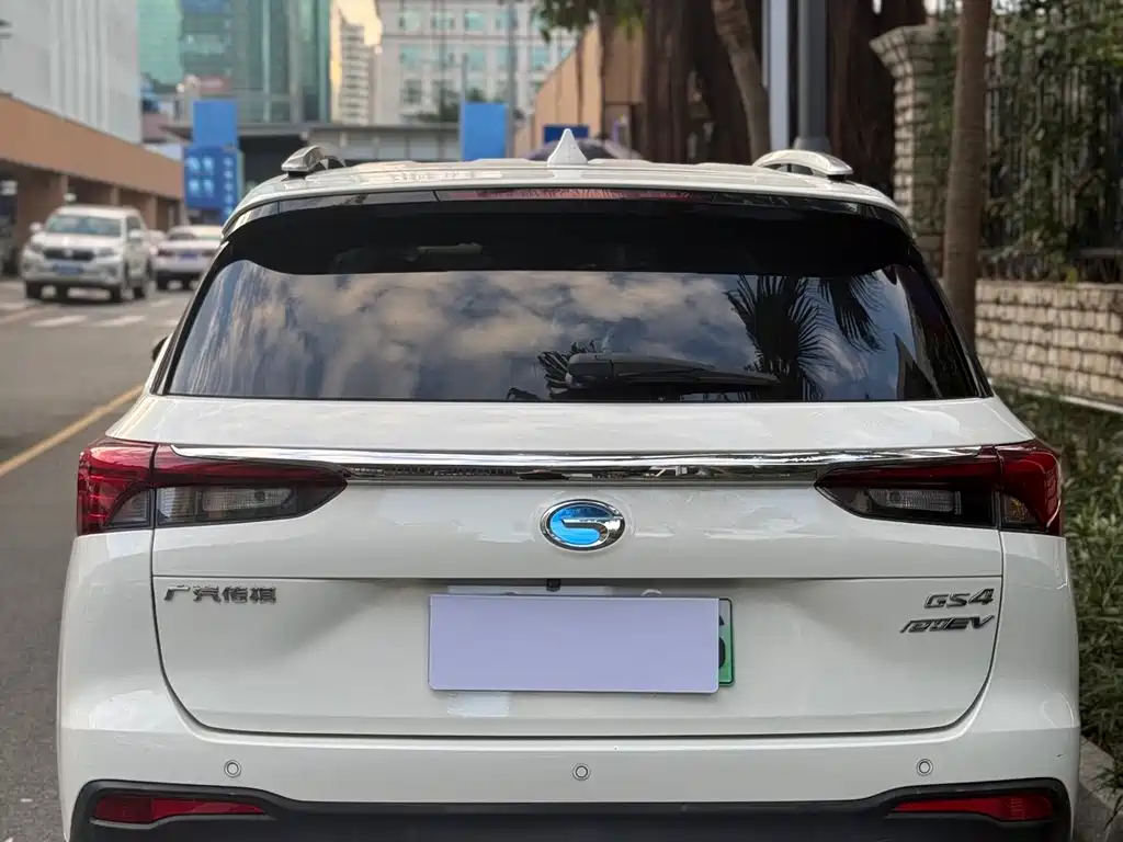 GAC Motor GS4 Hybrid — фото 5