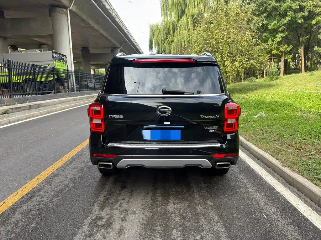GAC Motor Trumpchi GS8 — фото 5