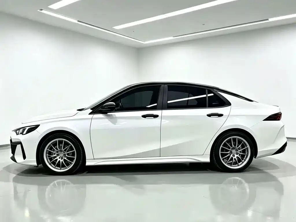 GAC Motor Shadow Leopard — фото 3